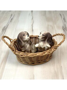 VTG 1993 HOUSE OF LLOYD Cocker Spaniel Dog Figurines & Basket for Penny Doll
